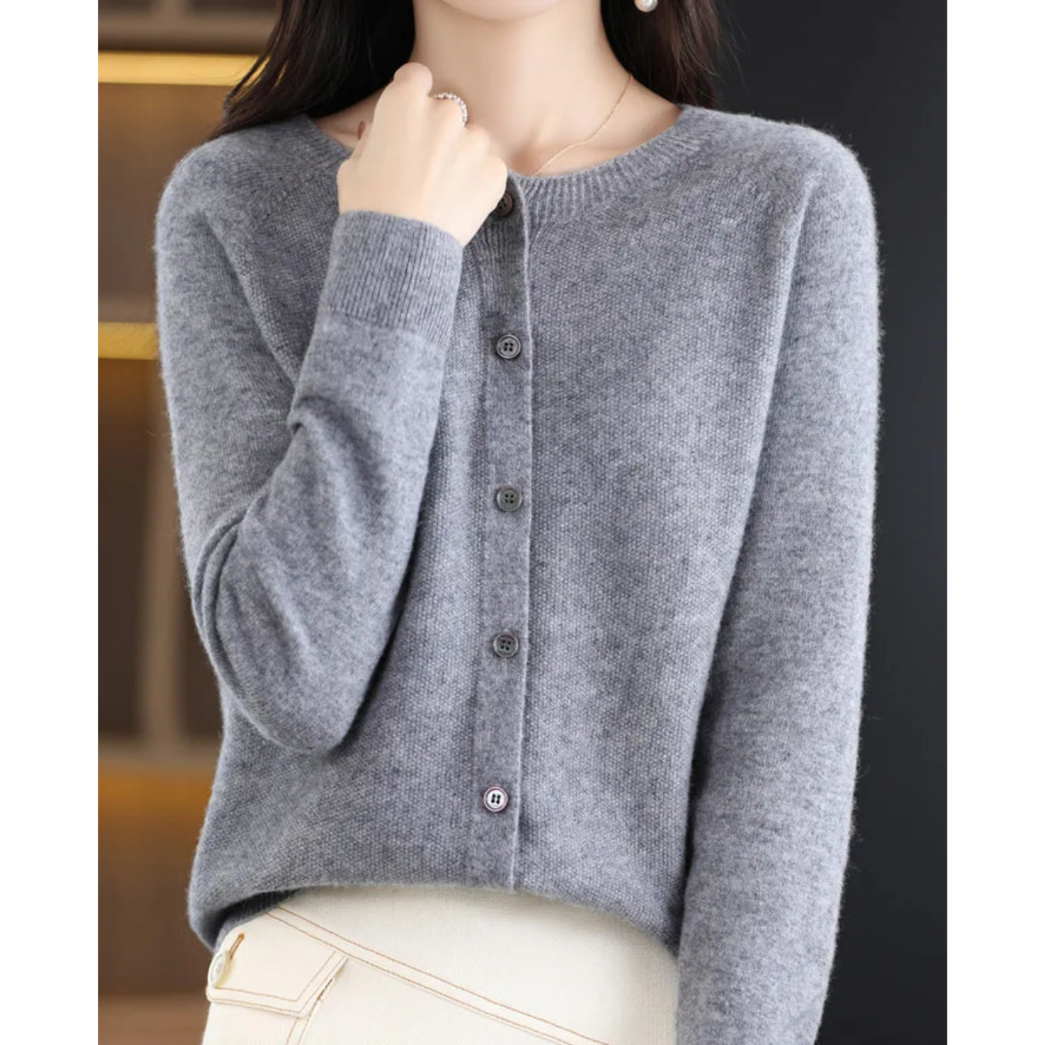Anna | Suéter feminino de malha com gola redonda em lã merino Reine