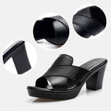 Moda Lusitana - Sandálias Elegantes e Confortáveis