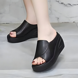 Xénia – sandália ortopédica minimalista e elegante