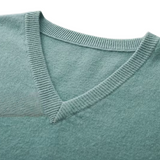 Camisola de lã com decote em V