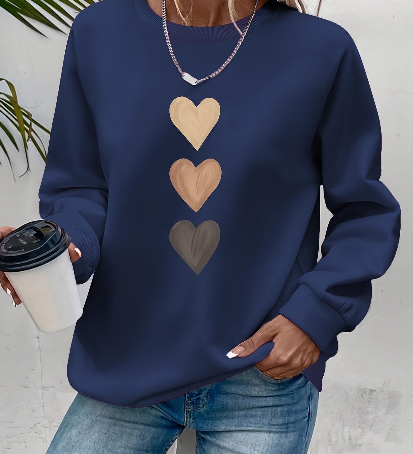 Amara – A camisola que aquece o corpo e o coração.