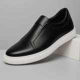 Sapatos de couro elegantes