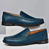 Mocassins elegantes em pele