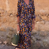 Nathalie | Vestido com decote em V e estampa retrô