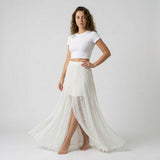 Saia Comprida Fluida em Renda com Movimento Elegante
