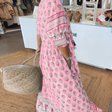 Modena™ - Vestido casual estampado com decote em V e mangas curtas