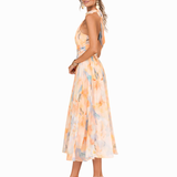Moda Lusitana - Vestido com decote e estampa artística