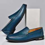 Mocassins elegantes em pele