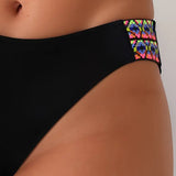 Moda Lusitana - Biquíni com Detalhe Trançado