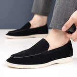 Mocassins clássicos de camurça