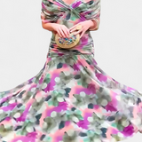 Magda™ | Vestido largo de flores com decote em V