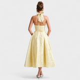 Vestido midi com espartilho