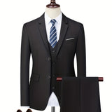 Fato elegante para homem
