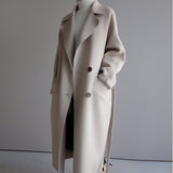 GRACE | Casaco elegante com cinto estruturado