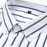 Camisa às riscas chique