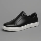 Sapatos de couro elegantes