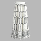 Moda Lusitana - Conjunto Cropped e Saia Bordada