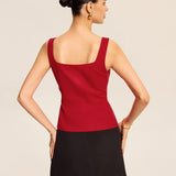 Moda Lusitana - Top de Colete com Detalhes Elegantes
