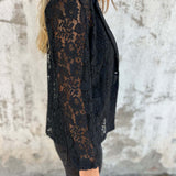 Lena | Blazer de renda transparente com estrutura elegante