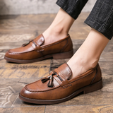 Mocassins com borla em pele