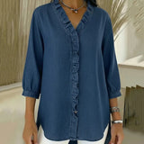 Adele | Blusa em denim fluido com decote em V e volante