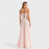 Vestido maxi em renda floral