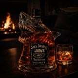 Moda Lusitana - Garrafa de Whisky Inspirada em Tubarão