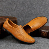 Mocassins elegantes em pele