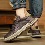 Sapatos de couro de sola alta