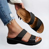 Lóra – sandália ortopédica elegante com excelente almofadado