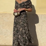 Vestido elegante com decote em V