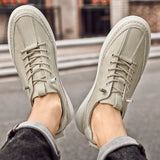 Sapatos clássicos para homem
