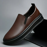 Sapatos Slip-On em pele