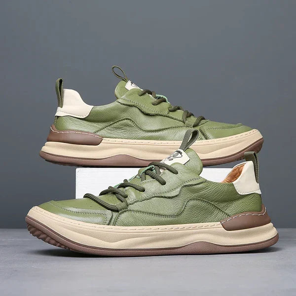 Sapatos de couro de sola alta
