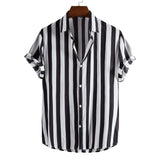 Camisa de verão de manga curta às riscas