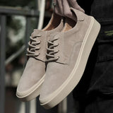 Sapatos de couro chiques
