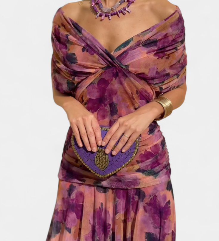 Alondra - Vestido longo Alondra com estampa floral e decote em V
