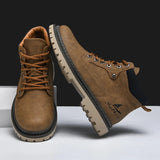 Botas de couro elegantes