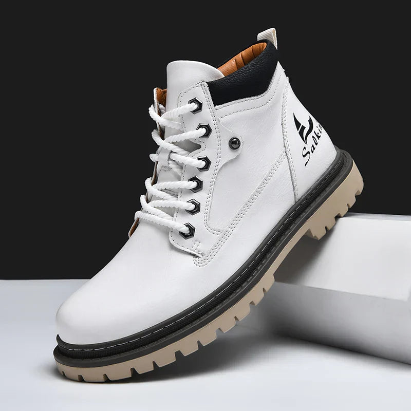 Botas de couro elegantes