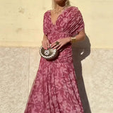 Vestido elegante com decote em V
