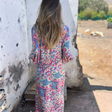 Camille | Vestido longo luxuoso com decote em V e bolsos