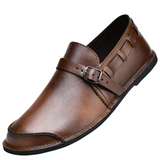 Mocassins de couro com fivela