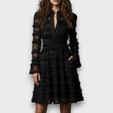 Moda Lusitana - Vestido Preto de Rendas e Transparências