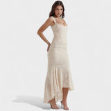 Vestido de silhueta escultural