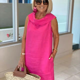 Perla – Vestido tubinho sem mangas com gola redonda