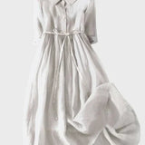 Vestido com Gola Elegante