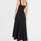 NOMI™ | Vestido midi com decote quadrado