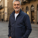 Casaco elegante e leve