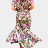 Vestido elegante com decote em V
