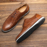 Sapatos de couro chiques